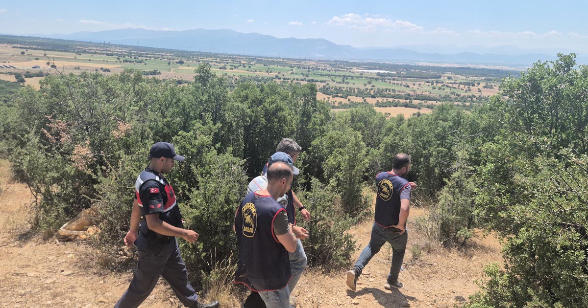 YAKALANMAMAK İÇİN DAĞLARDA YAŞAMIŞ