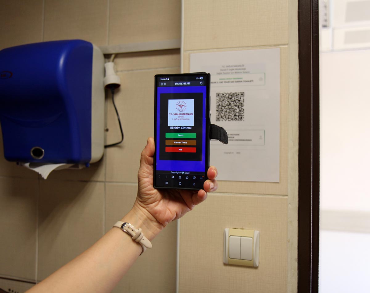 DENİZLİ’DE KAMU HASTANELERİNDE QR KODLU YENİ DÖNEM