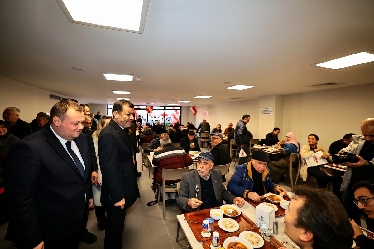 3 BİN 460 ÖĞÜN ÜCRETSİZ YEMEK