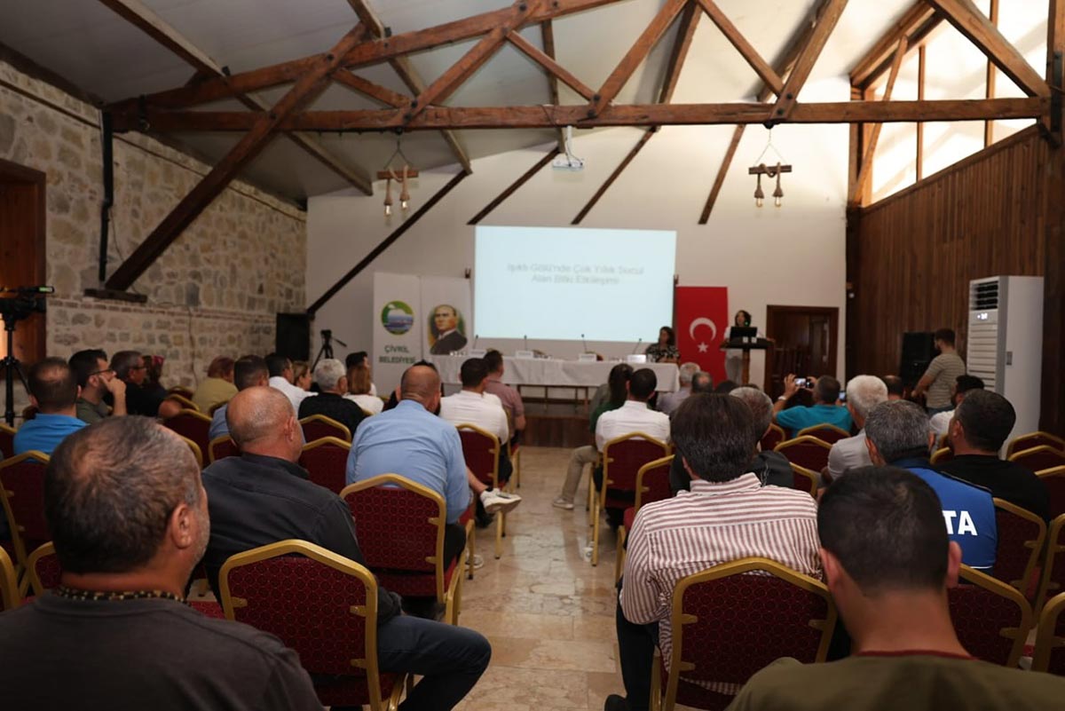 ÇİVRİL’DE CEM ADRİAN RÜZGARI