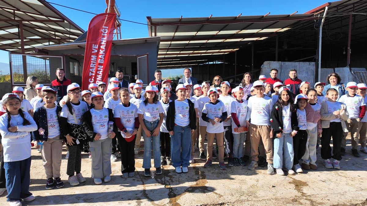 ÖĞRENCİLERE KOOPERATİFÇİLİK ANLATILDI