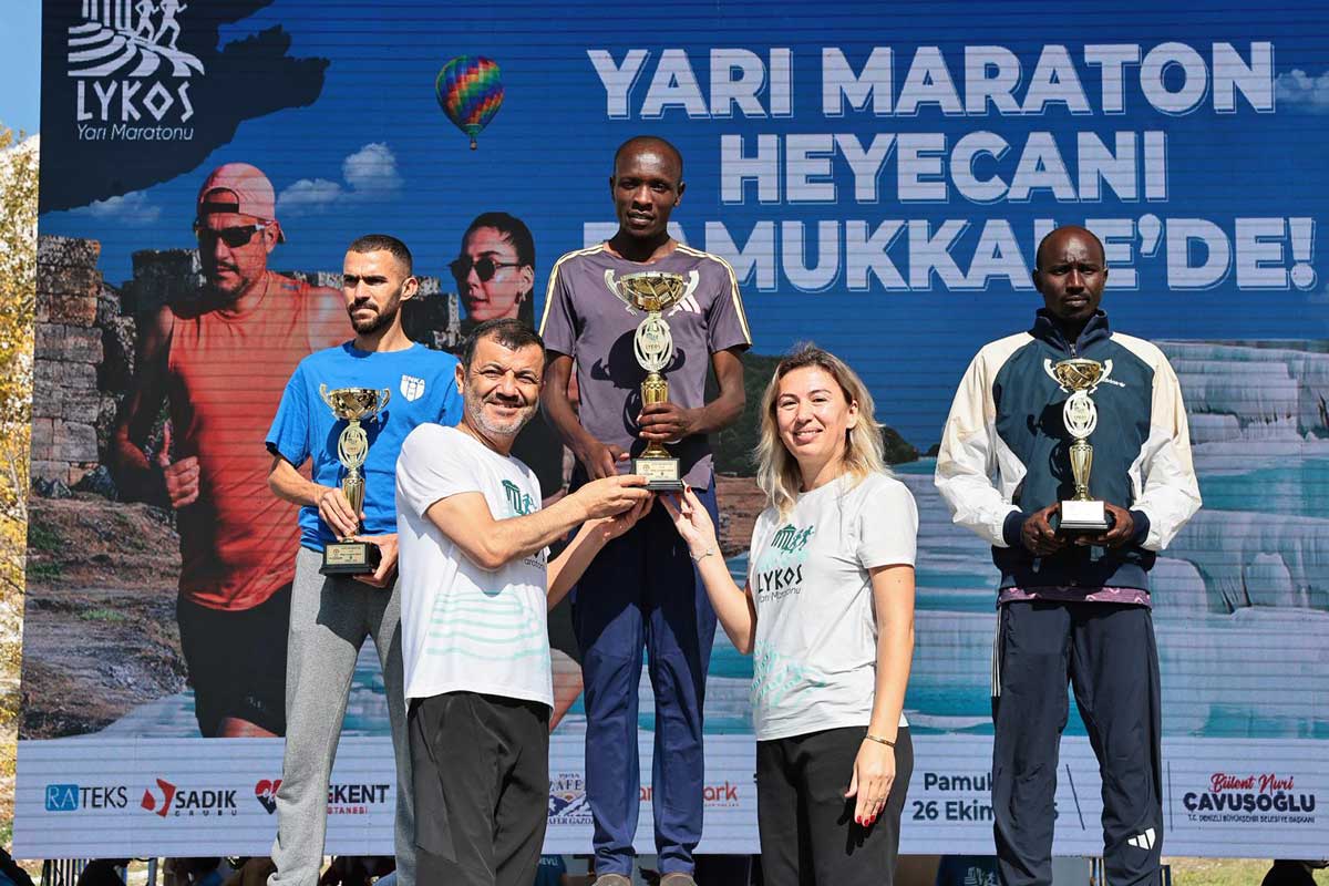 PAMUKKALE’DE TARİHİ MARATON