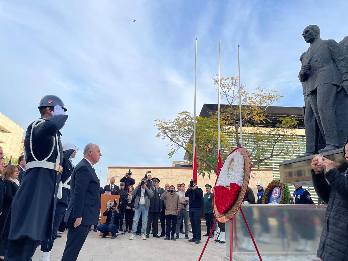 EBEDİYETE İRTİHALİNİN 87’NCi YILINDA TÖRENLERLE ANILDI