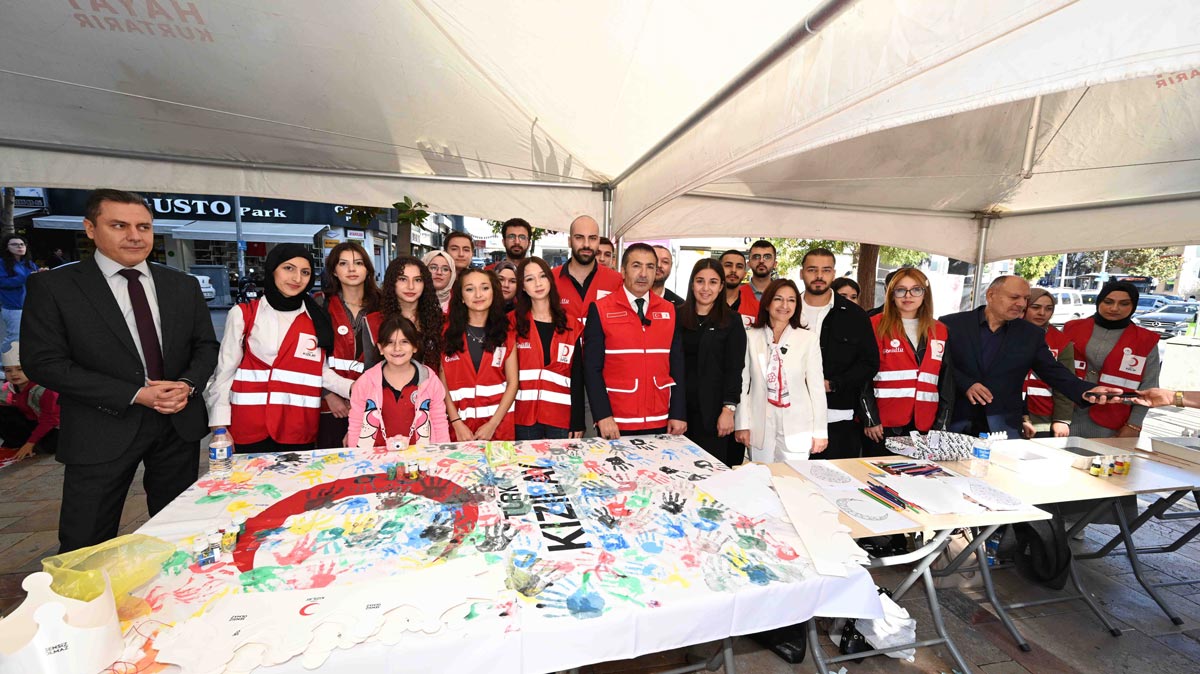 KIZILAY HAFTASI KUTLANIYOR