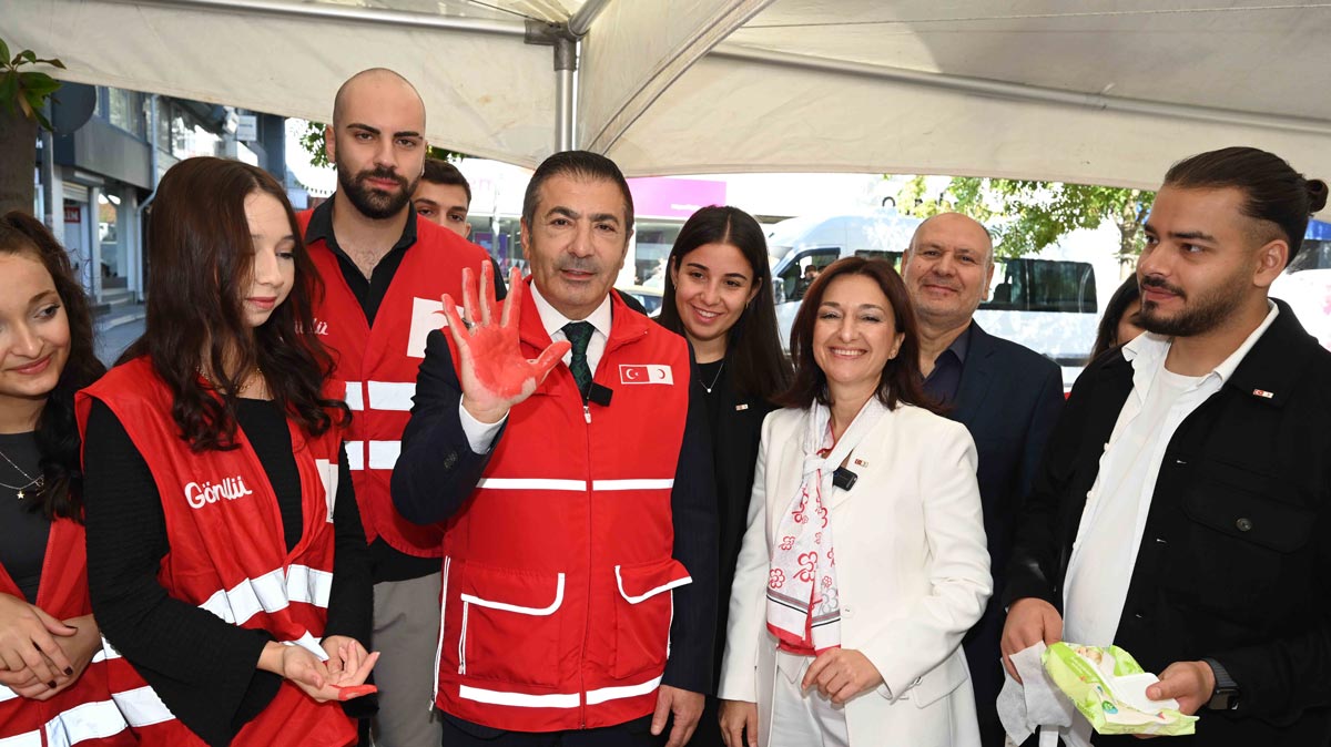 KIZILAY HAFTASI KUTLANIYOR