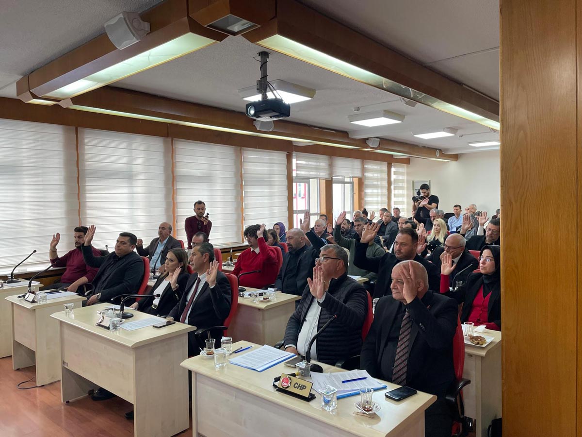 MECLİS YANLIŞI DÜZELTTİ