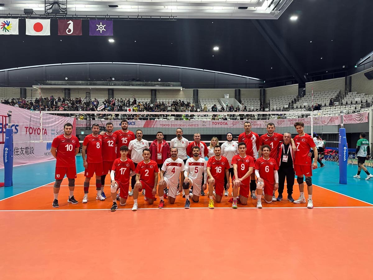 TOKYO DEAFYMPİCS'TE DENİZLİLİ SPORCULARDAN TARİHİ BAŞARI