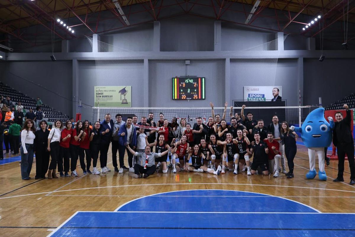 DENİZLİ’NİN SULTANLARI ZİRVE YOLUNDA İLERLİYOR