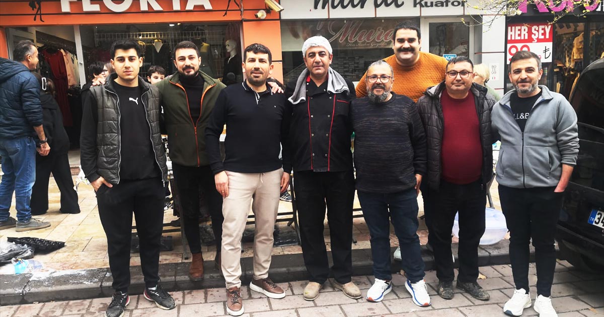 MİMAR SİNAN CADDESİ ESNAFINDAN PİLAV HAYRI
