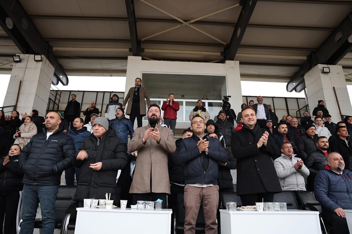 ÇİVRİL’İN ZİRVE İNADI