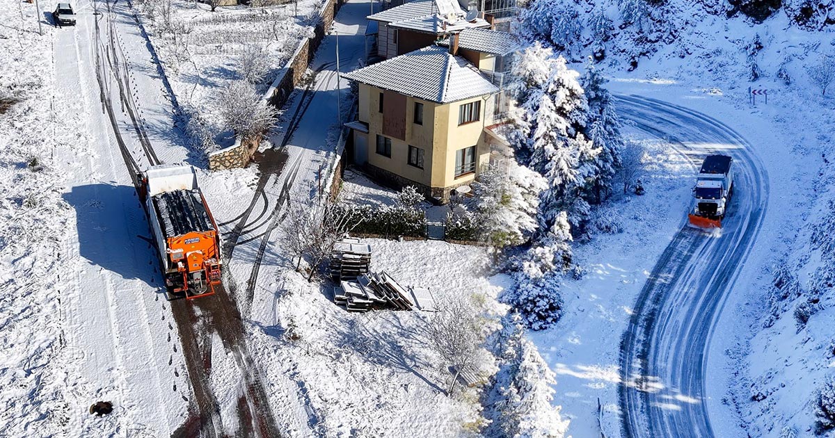 KAPANAN YOLLAR AÇILDI