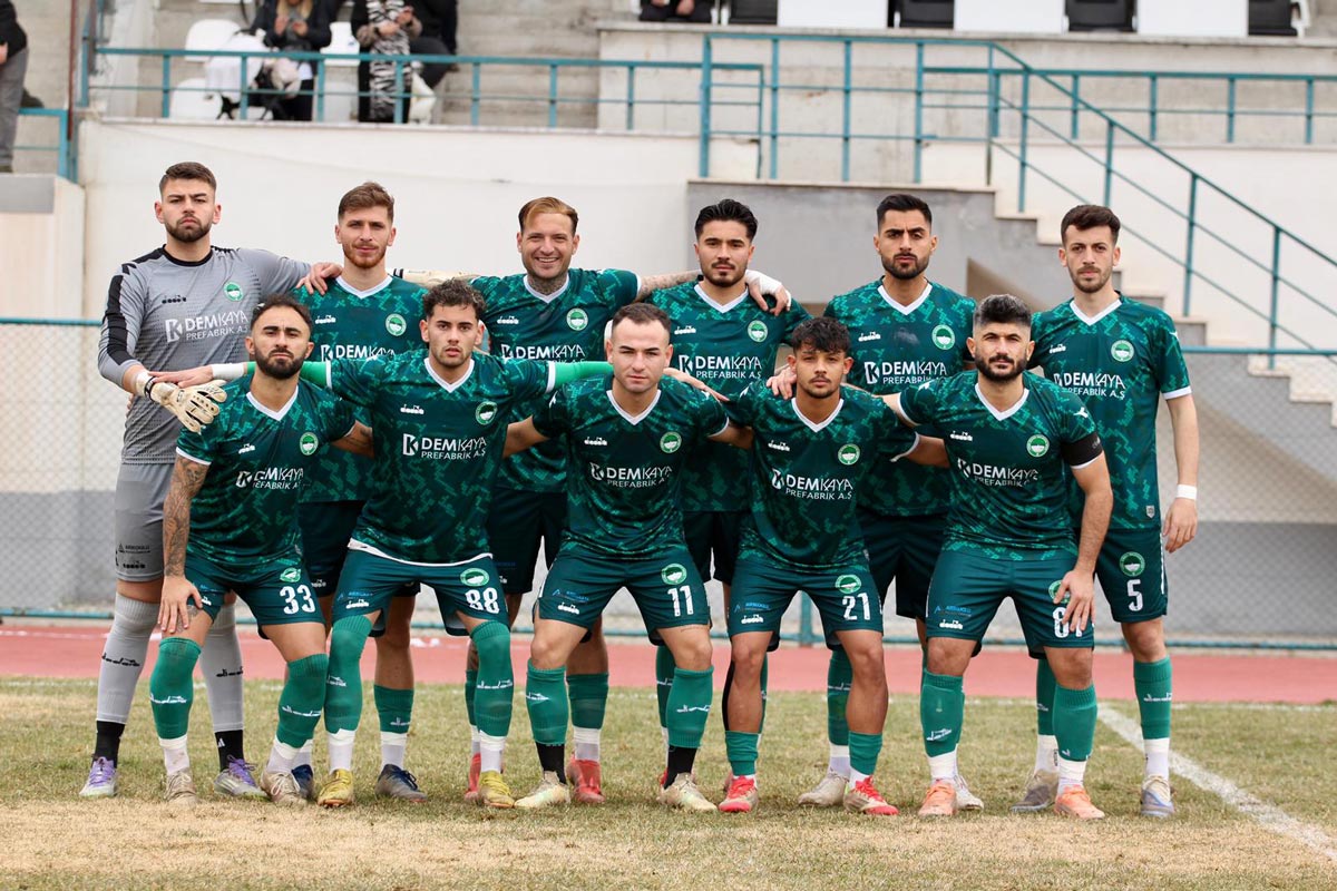 ÇİVRİL’İN ZİRVE İNADI