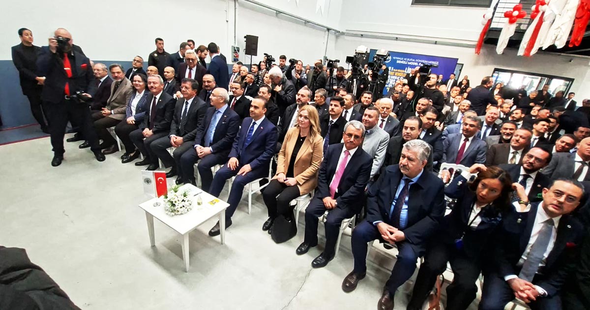 DENİZLİ MODEL FABRİKA AÇILDI