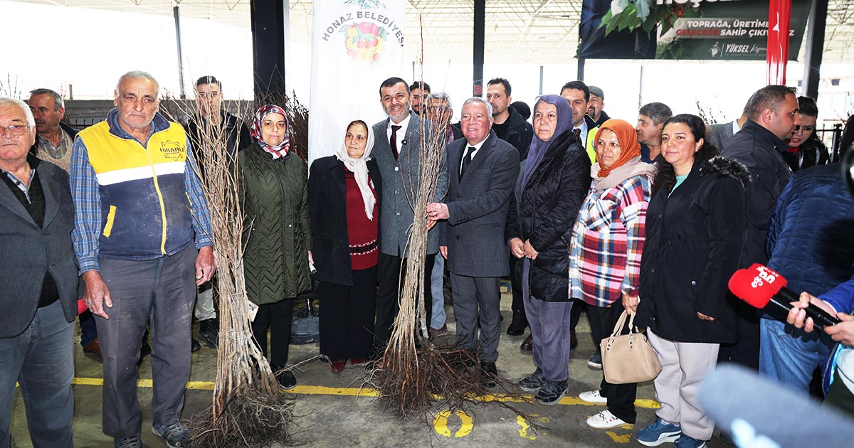 “YAPTIKLARIMIZ YAPACAKLARIMIZIN ZEKATI”