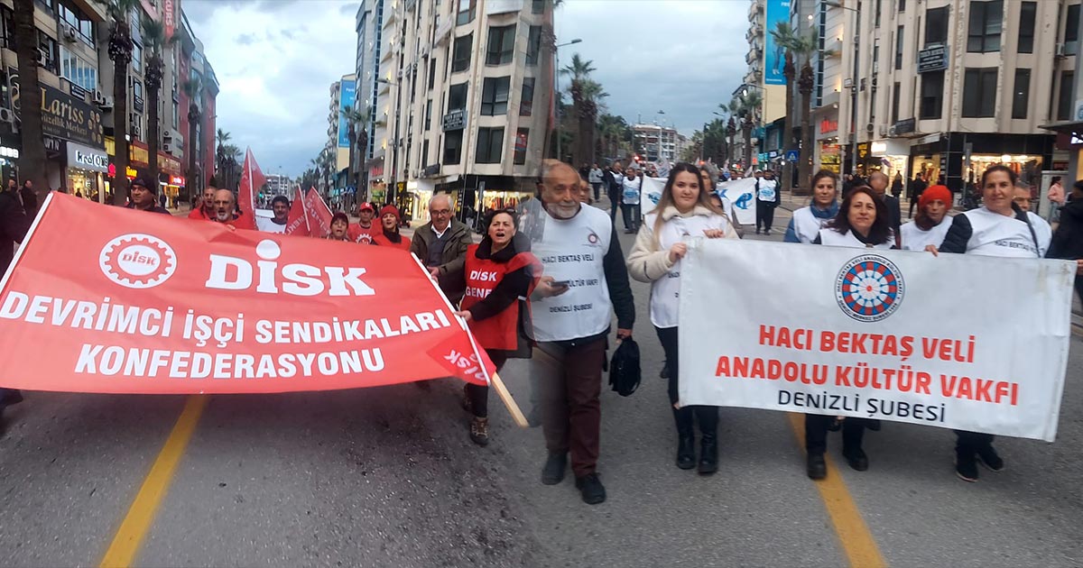 DENİZLİ’DE LAİKLİK YÜRÜYÜŞÜ