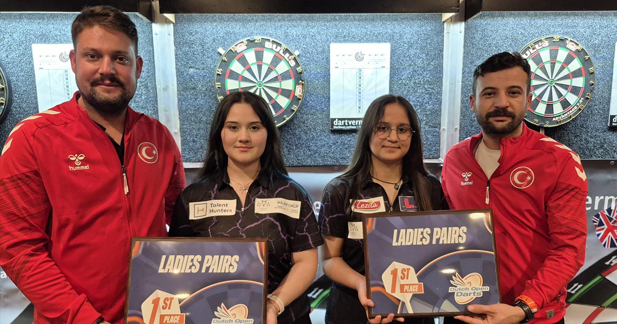 DENİZLİLİ KIZLAR ŞAMPİYON