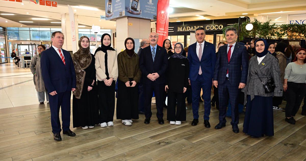 GELENEKSEL SANATLAR SERGİSİ AÇILDI