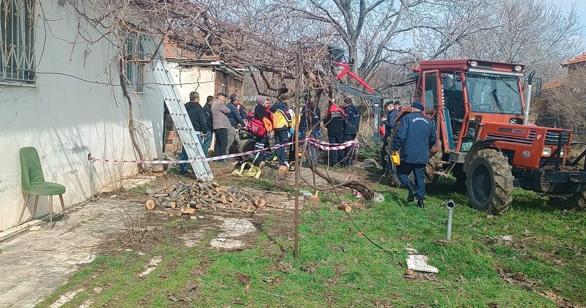 ODUN TOPLARKEN SU KUYUSUNA DÜŞTÜ