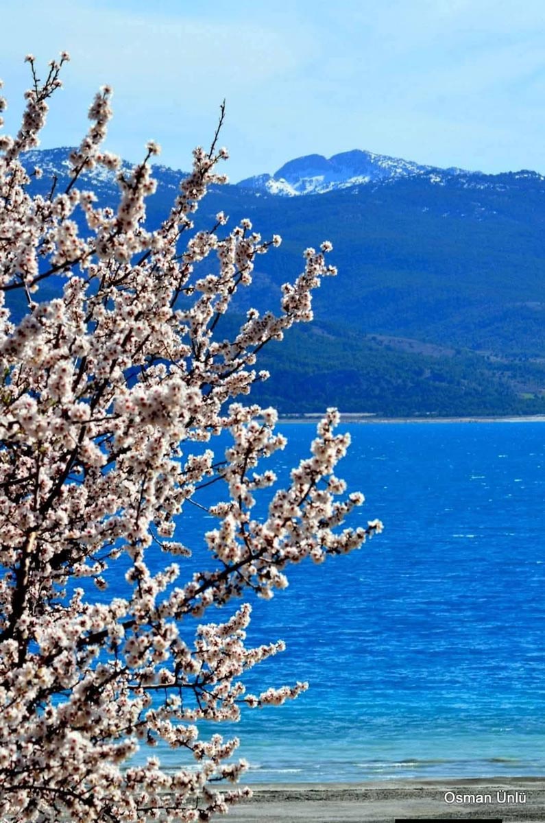 TÜRKİYE'NİN NAZAR BONCUĞU SALDA GÖLÜ