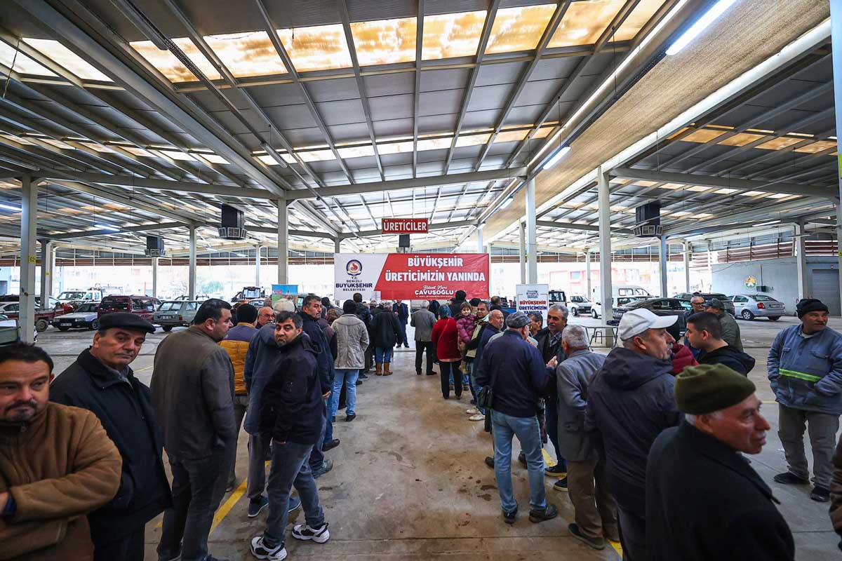 ÜRETİCİYE KOMPOZE GÜBRE DESTEĞİ