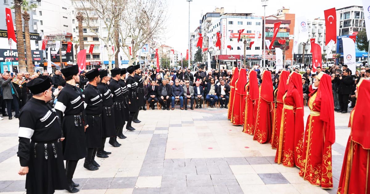 NEVRUZ ATEŞİ ÇINAR’DA YANDI