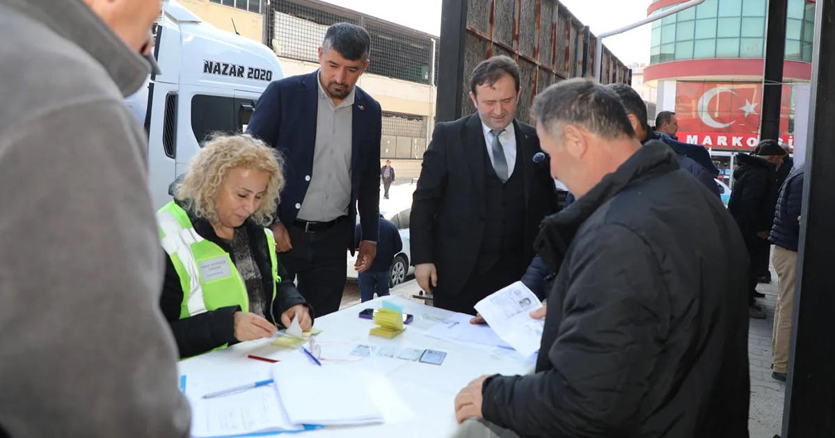 ACIPAYAM’DA 760 ÜRETİCİYE GÜBRE DESTEĞİ