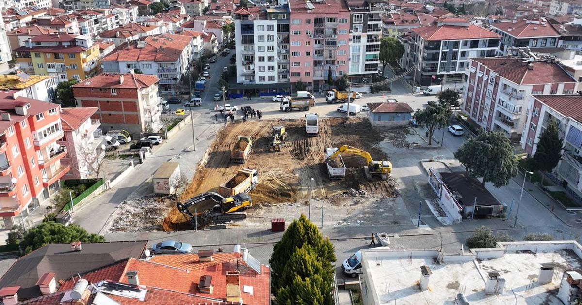 ÇARŞAMBA PAZARI YENİLENİYOR