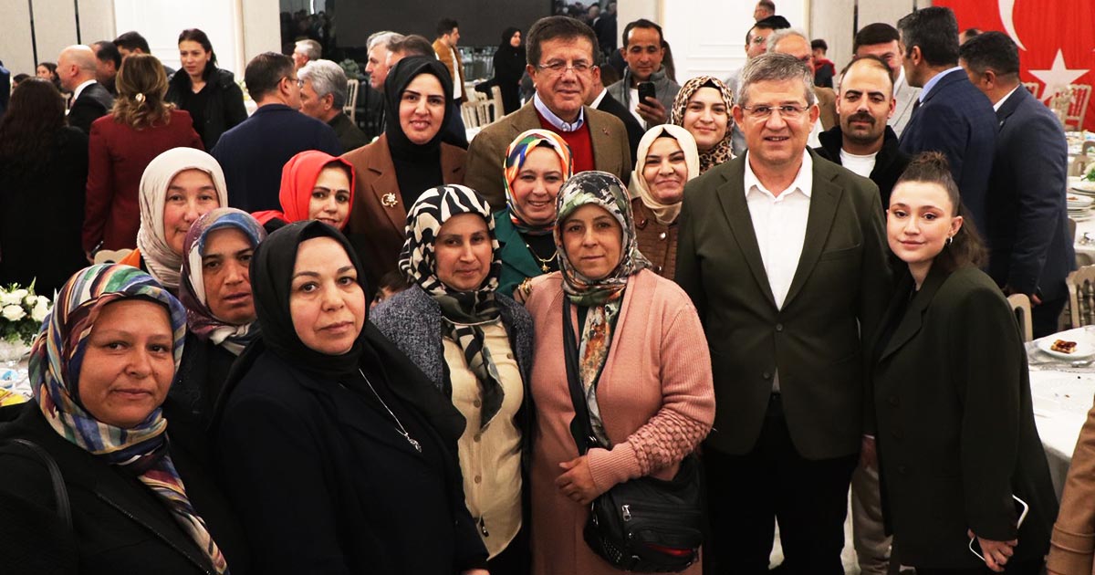 DENİZLİ AK PARTİ TEŞKİLATI VEFA İFTARINDA BULUŞTU