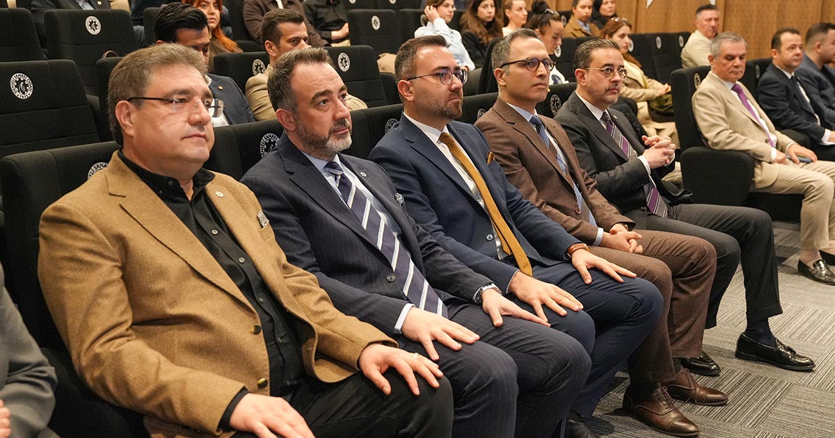 DENİZLİ SANAYİSİNİN İKİZ DÖNÜŞÜMÜNDE GÜÇLÜ İŞ BİRLİĞİ