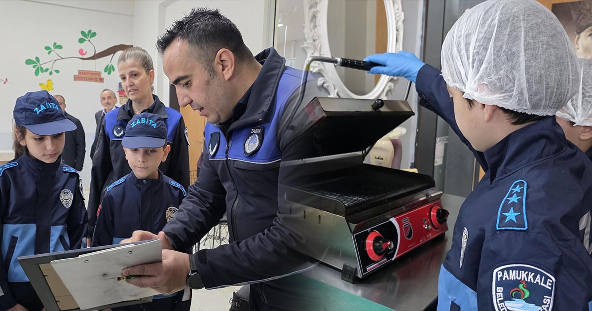 MİNİK ZABITALAR SAĞLIKLI GIDA NÖBETİNDE