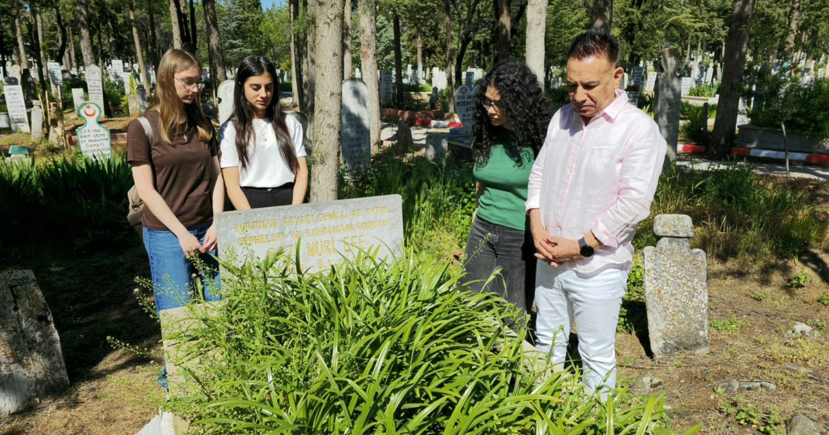 KÖPEKÇİ NURİ EFE’NİN HAYATI ARAŞTIRMA KONUSU OLDU