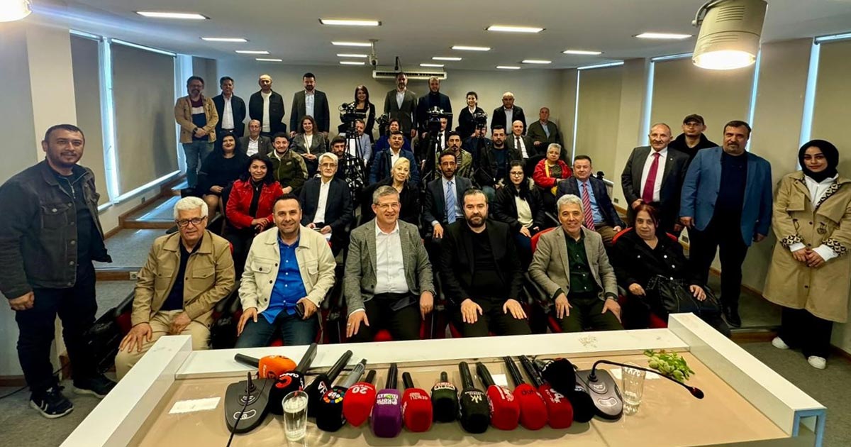 “HAYALLER TRAMVAY GERÇEKLER TABANVAY”