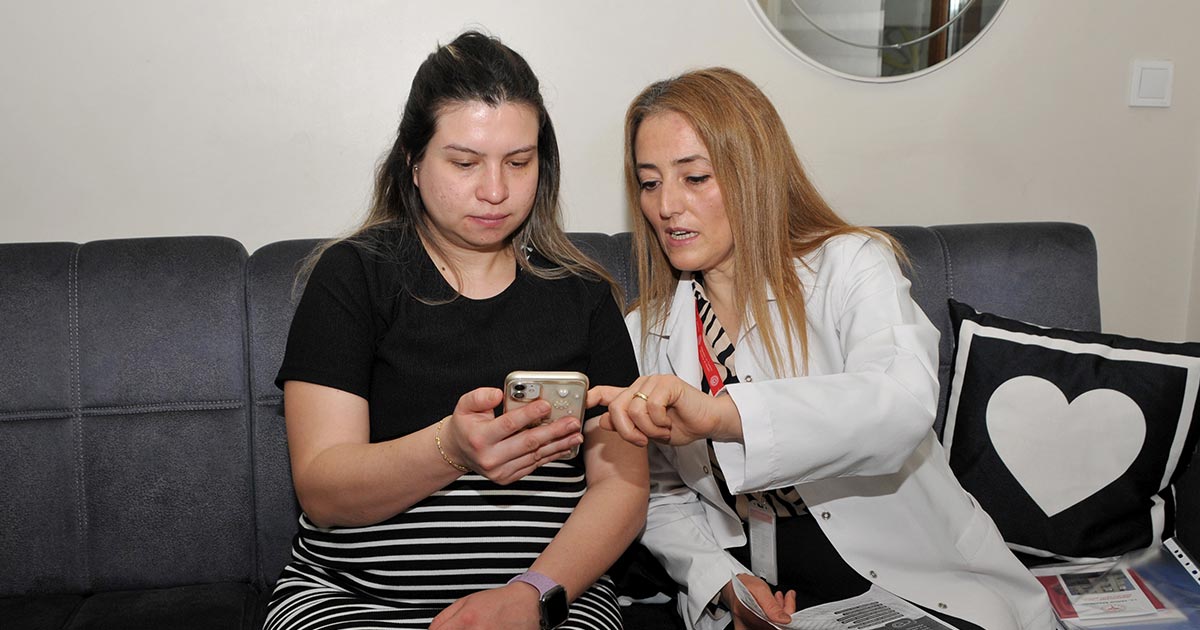 DENİZLİ'DE HER GEBEYE BİR EBE DESTEĞİ