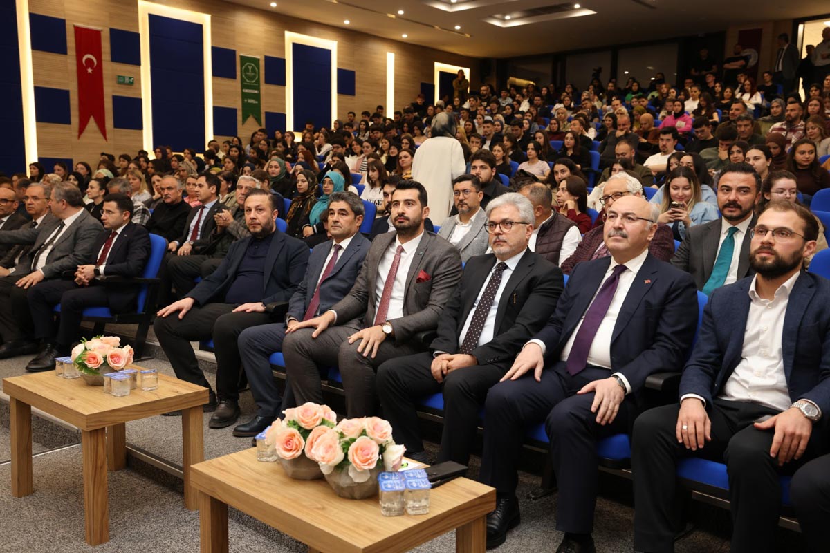 BÜYÜK GÜCÜMÜZ GENÇLER