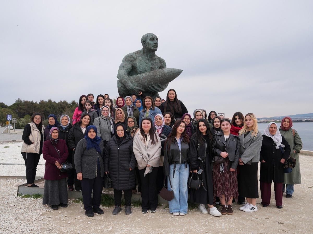 ÇALLI KADINLAR ÇANAKKALE’Yİ KEŞFETTİ