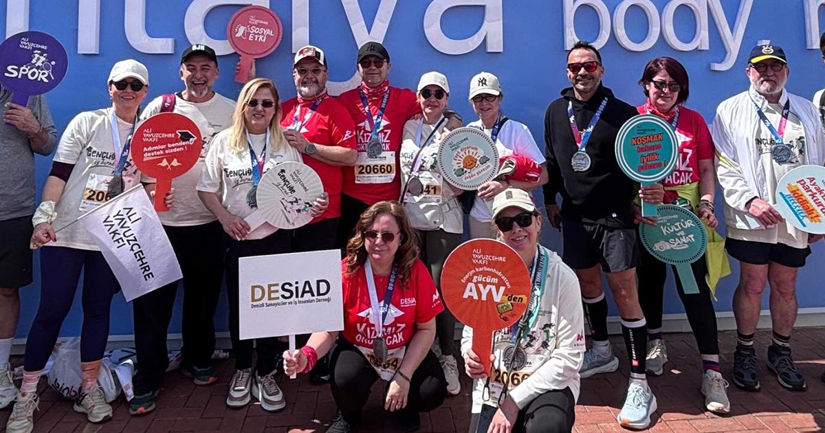 DENİZLİLİ İŞ İNSANLARI ÖĞRENCİLER İÇİN KOŞTU