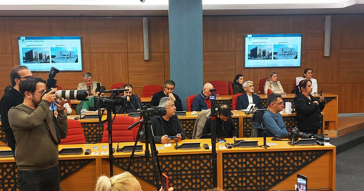 HEDEF İLK 10 ÜNİVERSİTE ARASINA GİRMEK