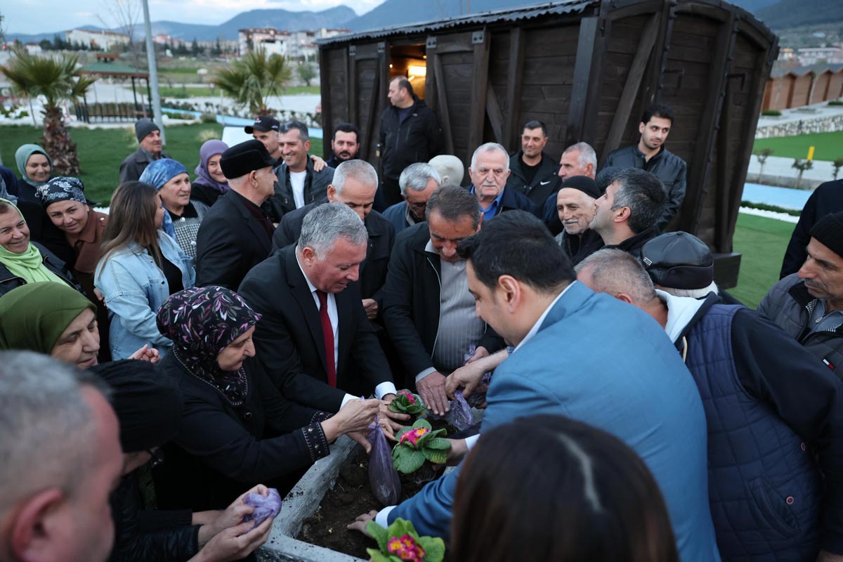 HONAZ’DA DUYGUSAL KARŞILAMA