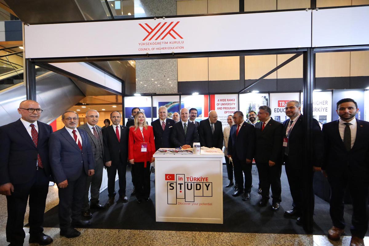 REKTÖR GÜNGÖR, AVRASYA YÜKSEKÖĞRETİM ZİRVESİ’NE KATILDI