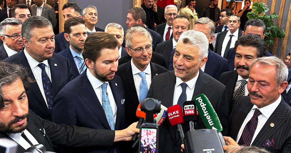 BAKAN BOLAT DENİB STANDINDA