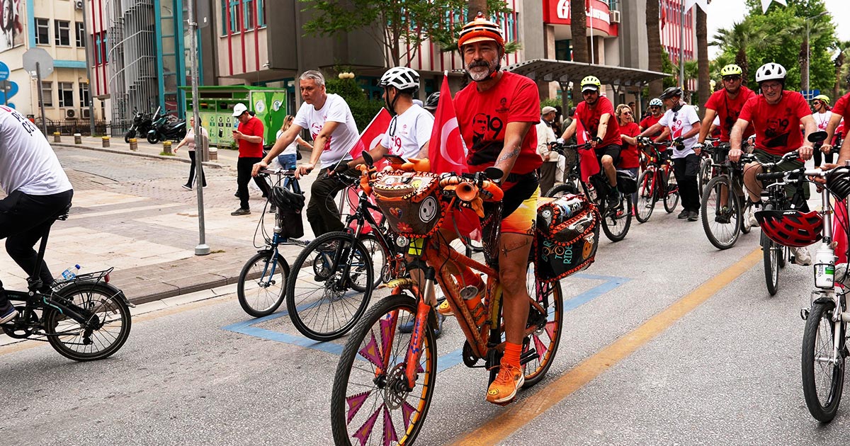 PEDALLARA 19 MAYIS İÇİN BASILDI