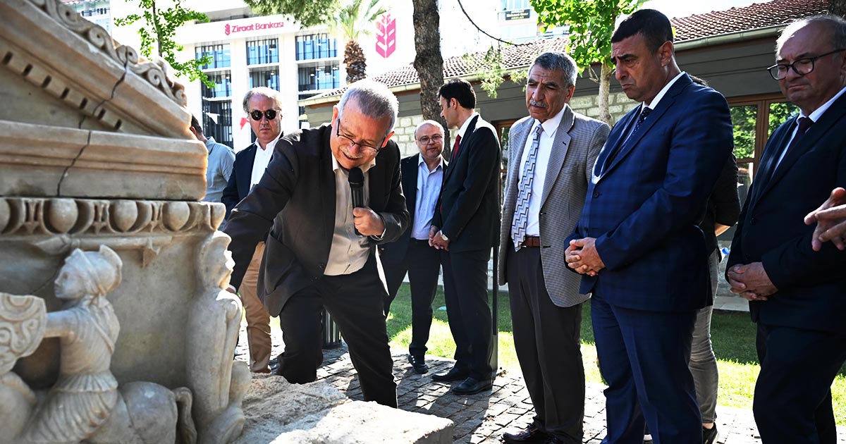 2 LAHİT İLK DEFA GÖRÜCÜYE ÇIKTI