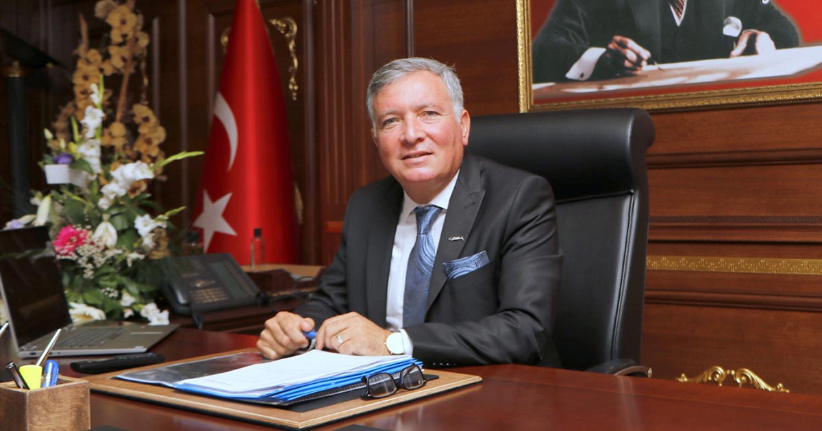 BUGÜN GENÇLERİN BAYRAMI