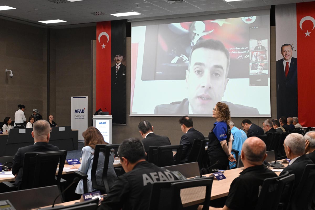 DENİZLİ’DE DEPREM TATBİKATI