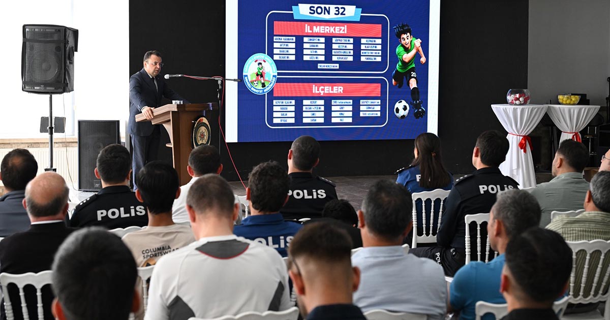 MAHALLEMDE MAÇ VAR’DA SON 32 HEYECANI