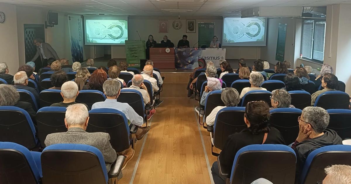 PAÜ ÜÇÜNCÜ YAŞ AKADEMİSİ’NDE SÜRDÜRÜLEBİLİR YAŞAM PANELİ