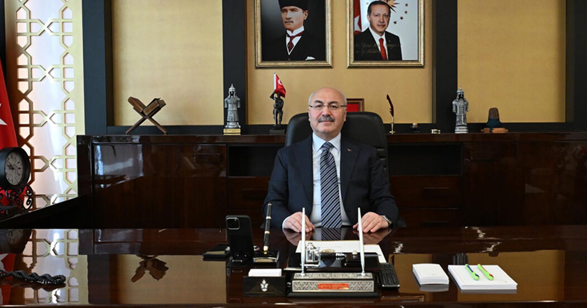 BUGÜN GENÇLERİN BAYRAMI