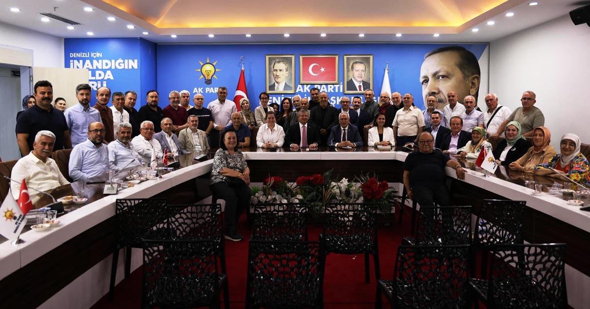 AK PARTİ’DE VEFA ZİRVESİ