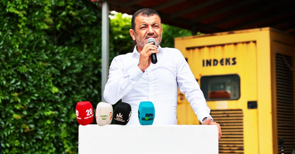 ÇİZGİNİN USTALARI ÖDÜLLERİNİ ALDI