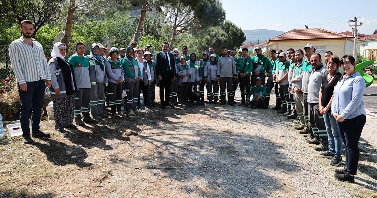 61 MAHALLEDE YABANİ OT MESAİSİ